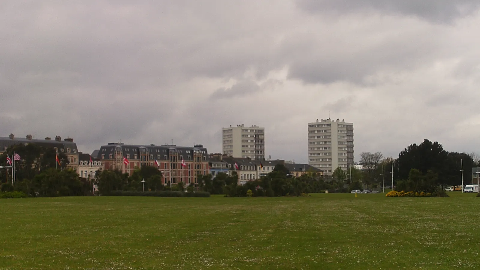 Octeville, sur les hauteurs à l'ouest de Cherbourg